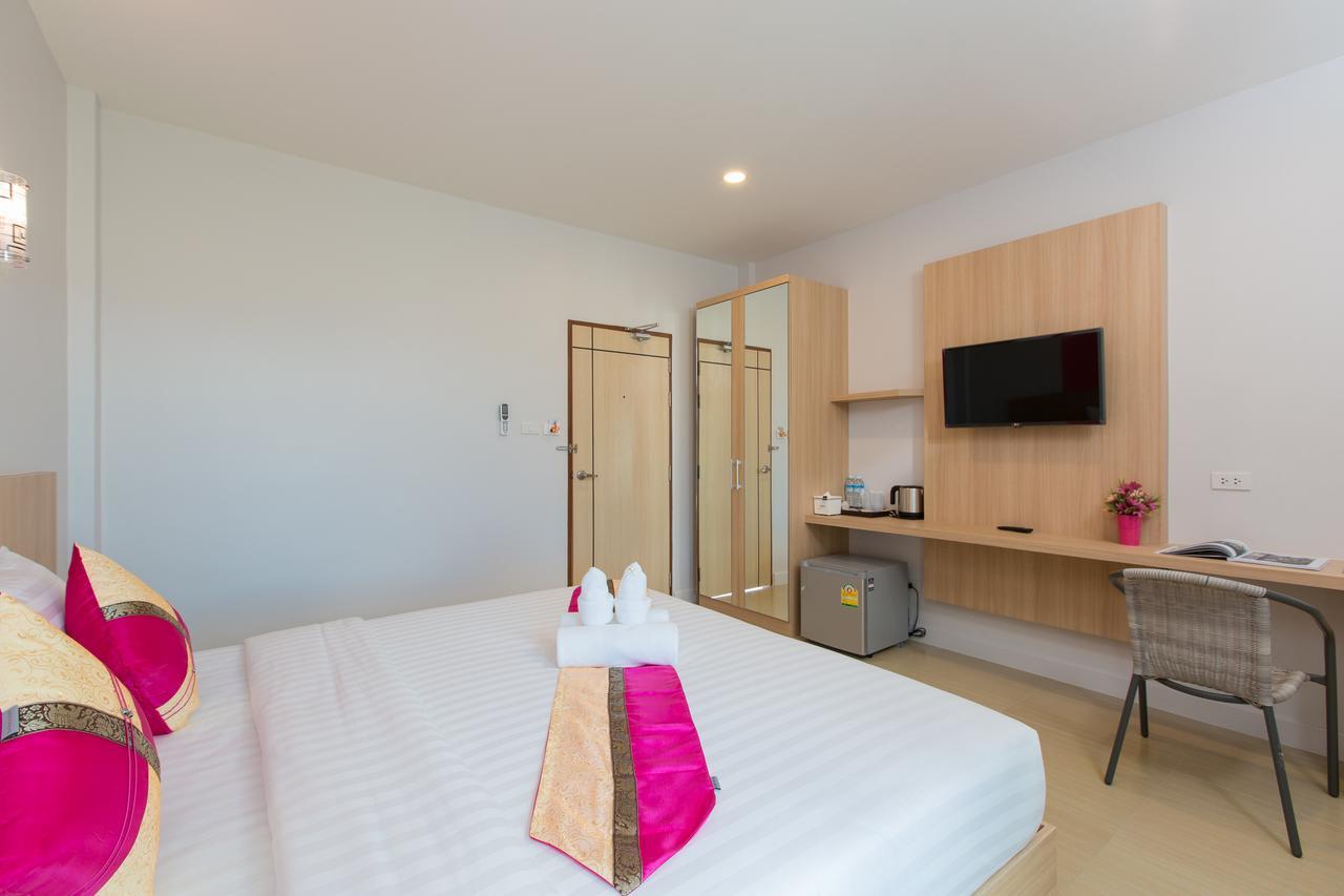 Phant At Thalang Service Apartment Екстериор снимка