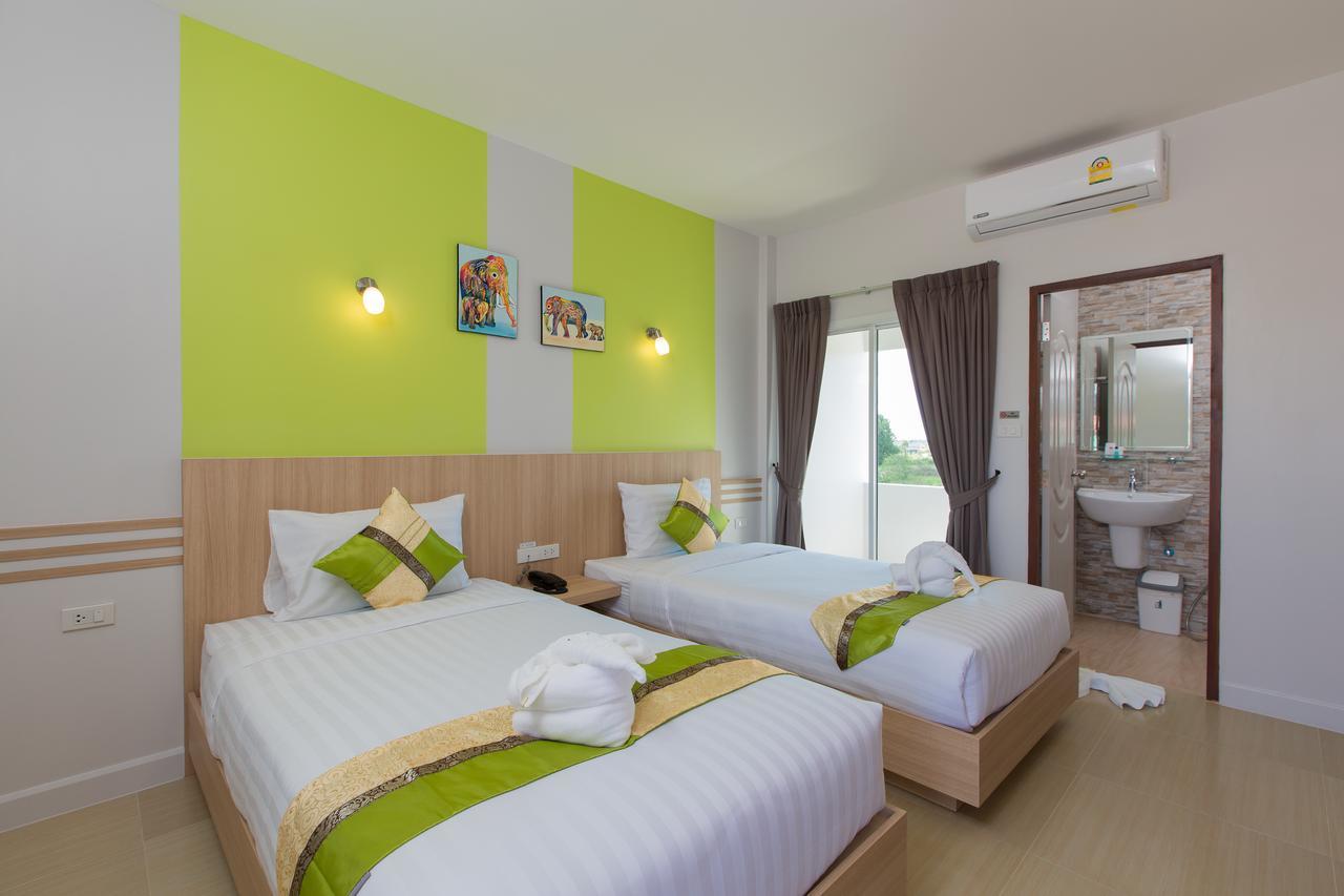 Phant At Thalang Service Apartment Екстериор снимка