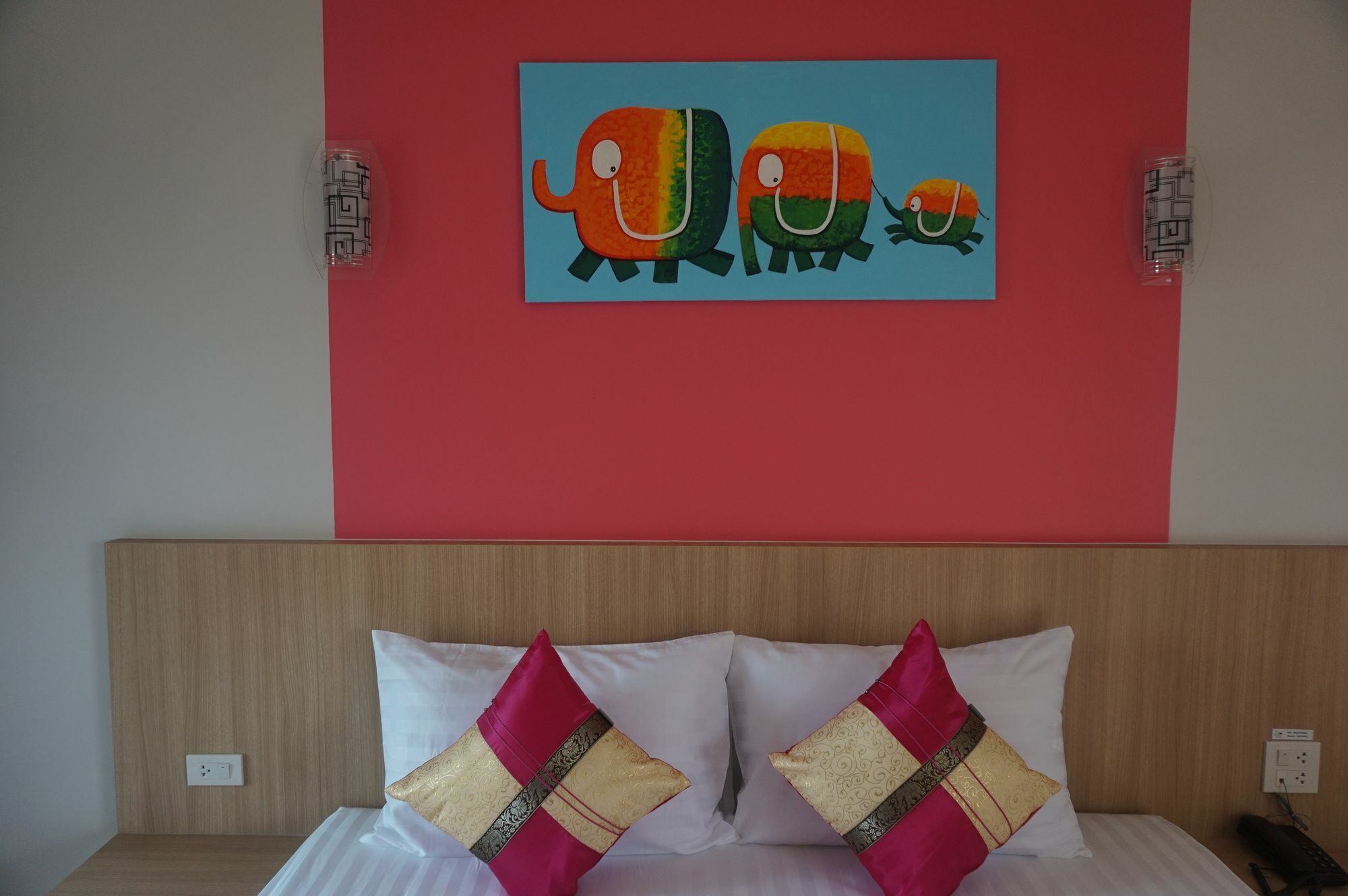 Phant At Thalang Service Apartment Екстериор снимка